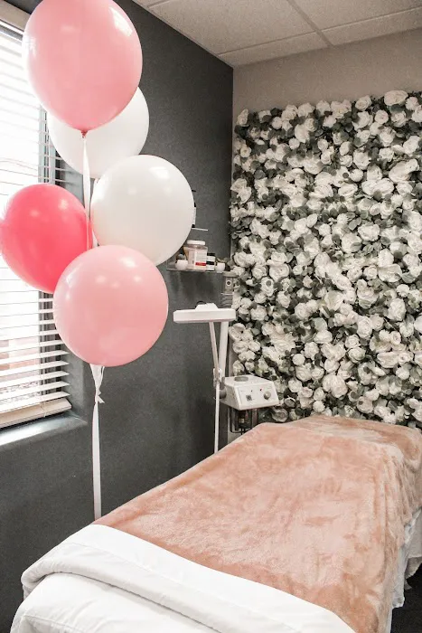 Heavenly Skin by Ari Picture 1