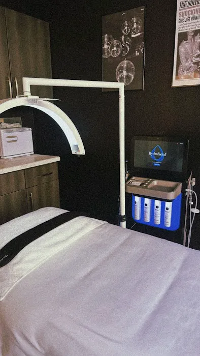 Electric Skin Studio Picture 4