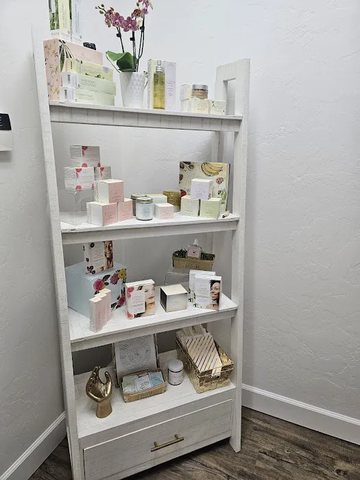 Beauty By Bonnie- Esthetician Picture 2