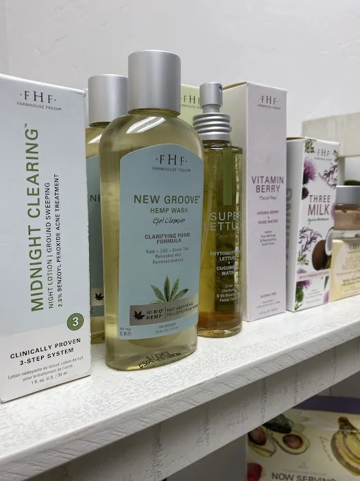 Beauty By Bonnie- Esthetician Picture 4