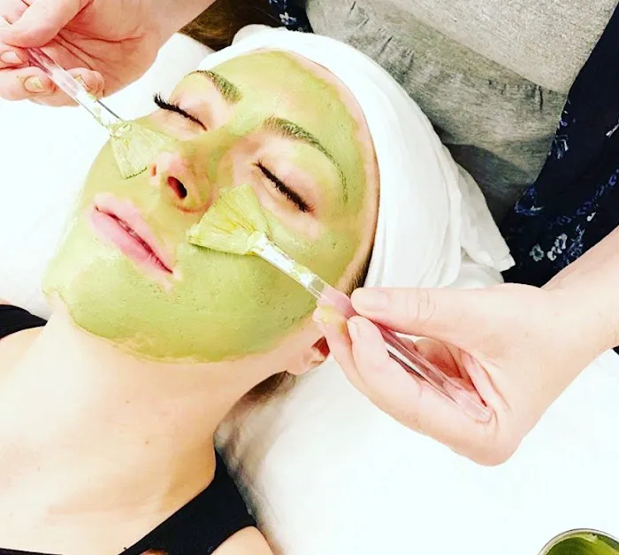 Skin + Tonic Tucson Picture 4