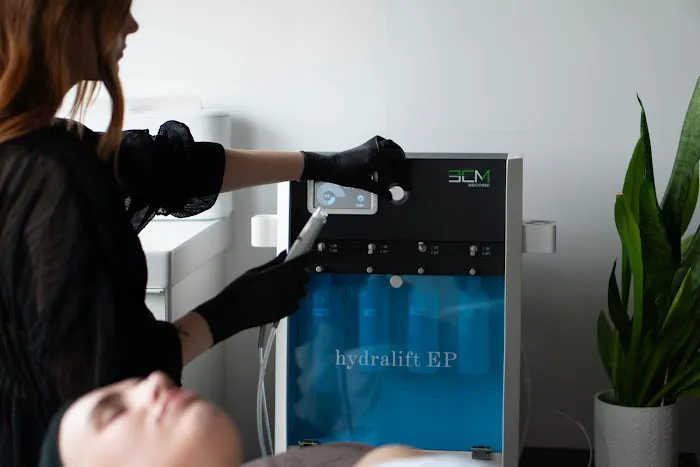 Brandi Esthetics Picture 9