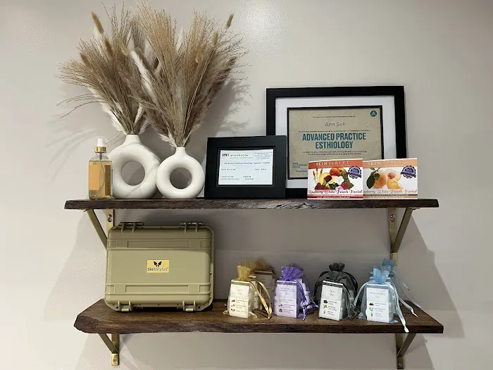 SkinStudioMN Picture 2