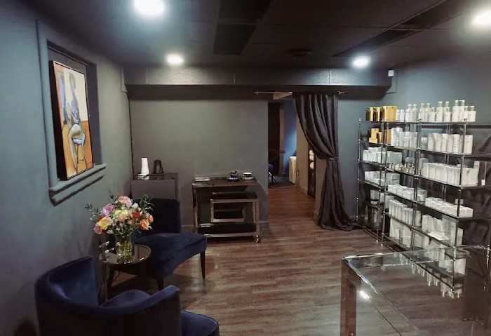 Curate Skin Studio Lab Picture 2