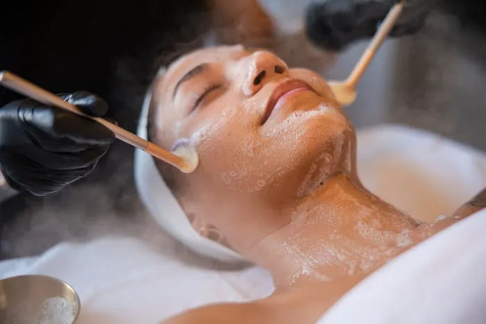 Leigh's Lounge Picture 9