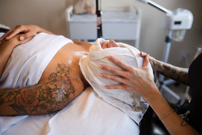 Leigh's Lounge Picture 8