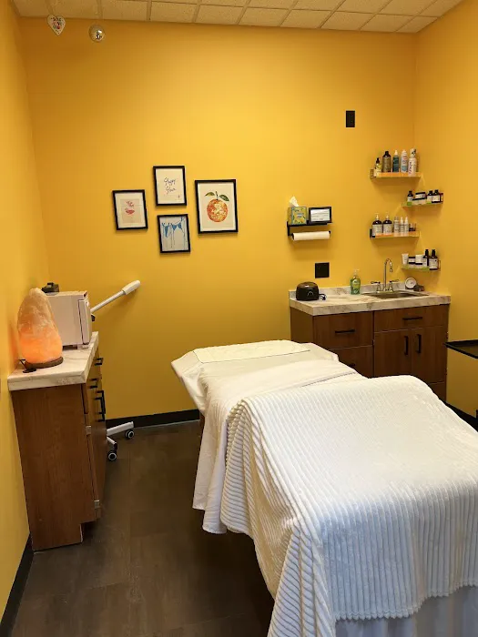 Citrus Hour Esthetics Picture 1