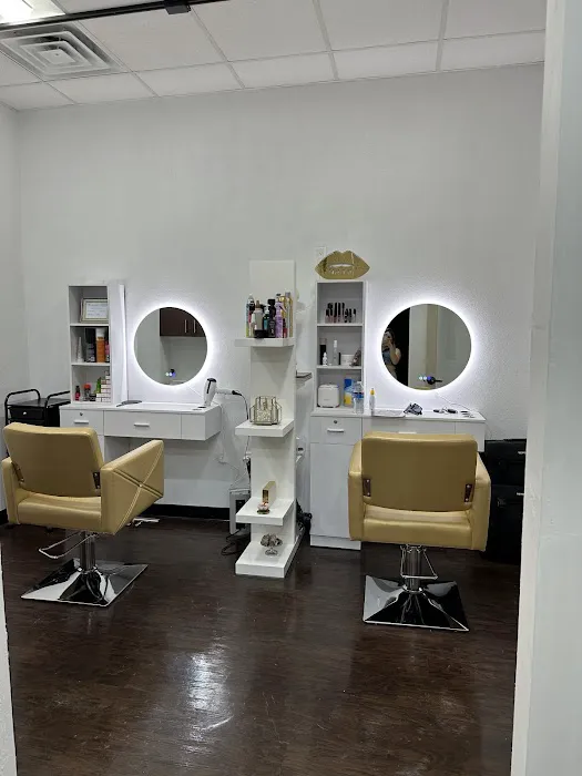 Elite Skin by Mia Picture 1