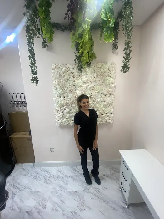 Elite Skin by Mia Picture 4