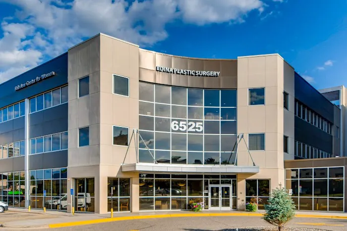 Skin Artisans at Edina Plastic Surgery Picture 6