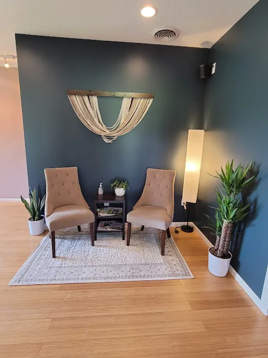 SnowGlow Esthetics Picture 3