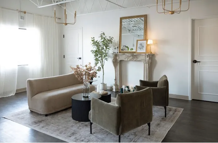 The Skyn Distillery Picture 3