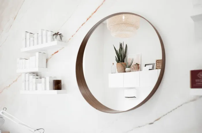 The Skyn Distillery Picture 7