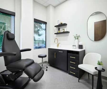 Skin Rejuvenation Clinic PA