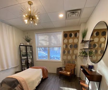 Kami Dawn Radiance Room