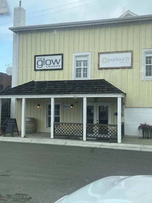 Excelsior Parlour 21 Esthetics Picture 3