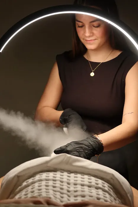 Bare + Balanced Aesthetics Picture 3