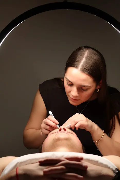 Bare + Balanced Aesthetics Picture 4