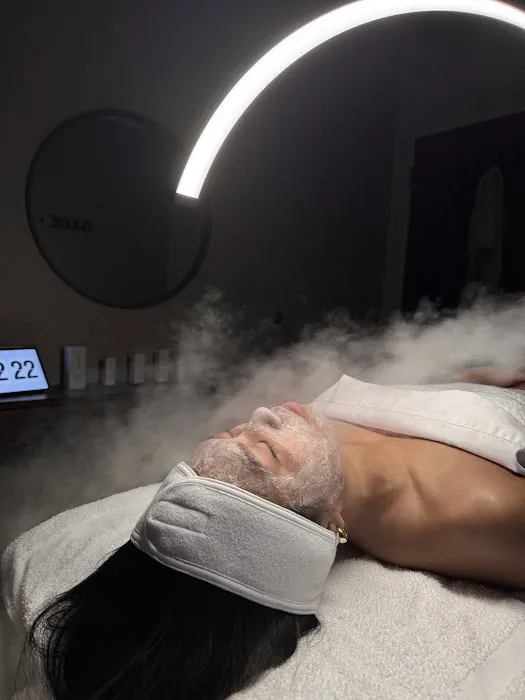 Bare + Balanced Aesthetics Picture 7