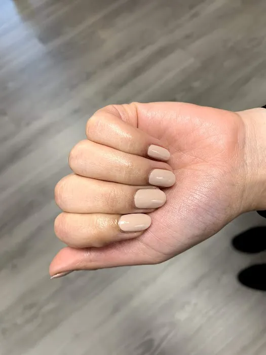 LEILA KLEIN Picture 4