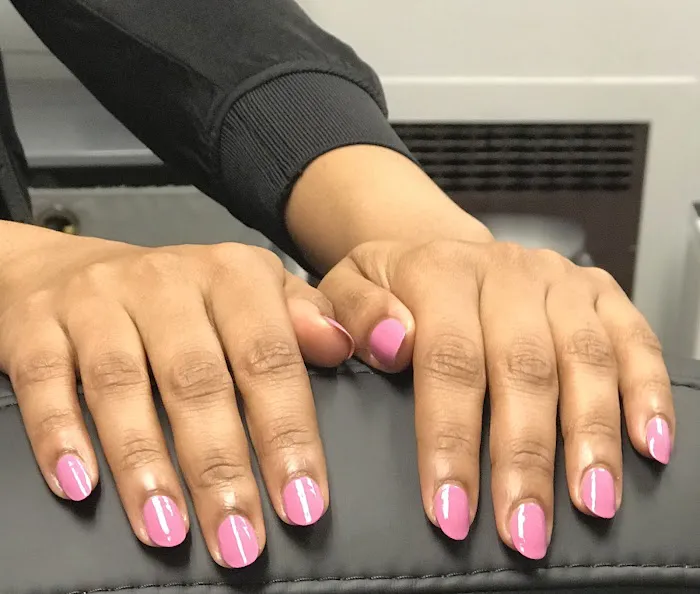 LEILA KLEIN Picture 5