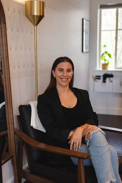 DewYou Skin Spa Picture 3