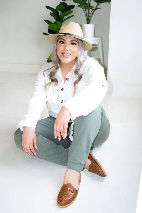 DC Esthetics Picture 7