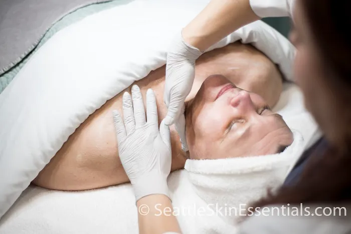 Seattle Skin Essentials Picture 8
