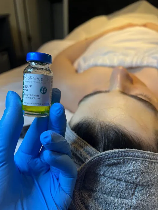 Skin Nova Seattle Picture 1