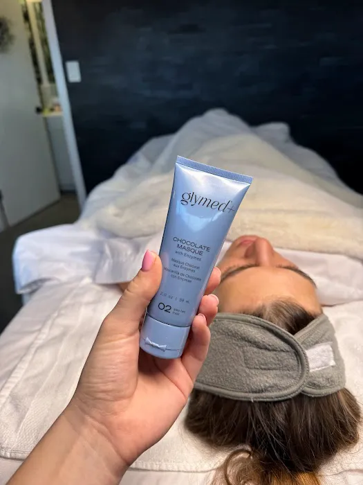 Skin Nova Seattle Picture 7