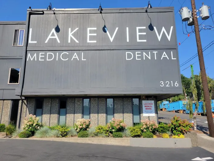 Frontier Dermatology (Laurelhurst) Picture 1