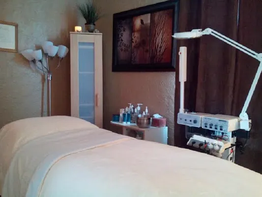 The Face & Body Place Picture 2