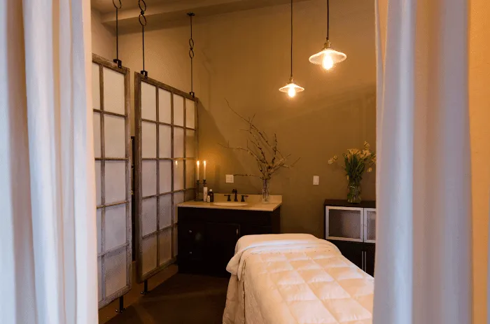 Skin Butik Picture 7