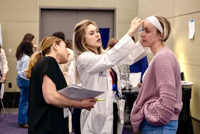 EZ AESTHETICS CONSULTING Picture 3