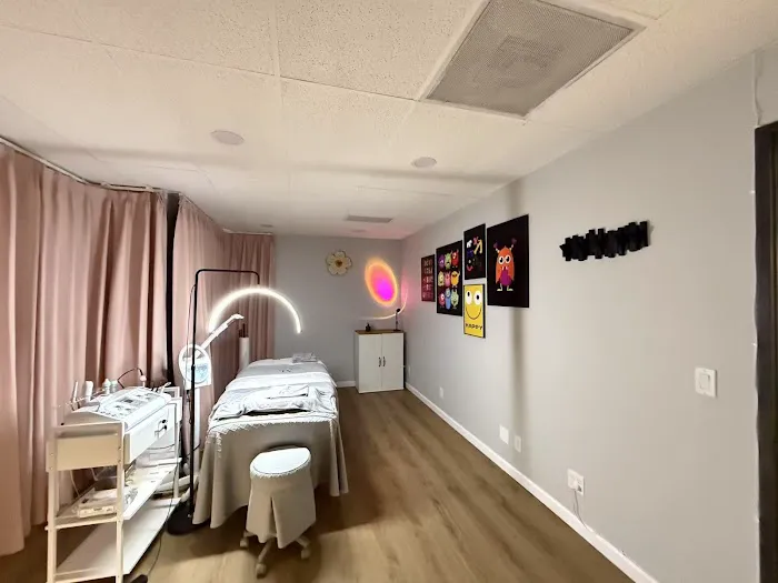 Let's May Skin Care Center Picture 7