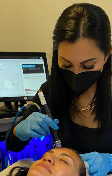 Da Vinci Aesthetic Lounge Picture 1