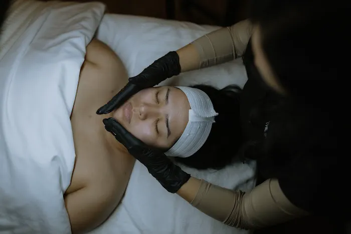 The Skin Bar | Bellevue Sugaring & Skincare Picture 5