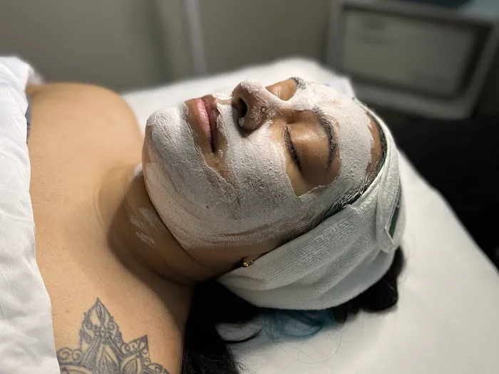 Kirsty Johns Skincare Picture 1