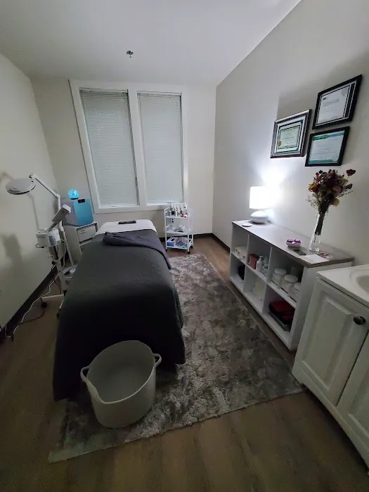 Kirsty Johns Skincare Picture 2