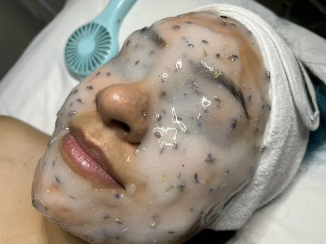 Kirsty Johns Skincare Picture 4