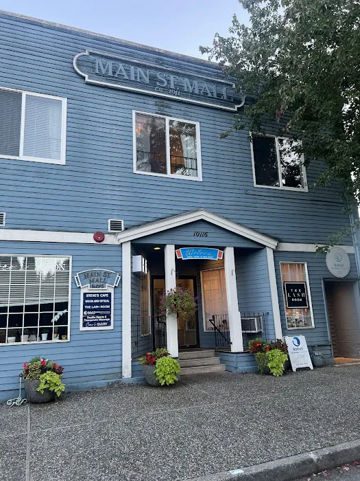 The Skin Club Picture 3