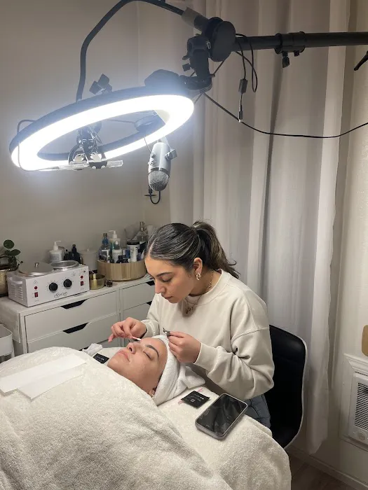 The Skin Club Picture 4