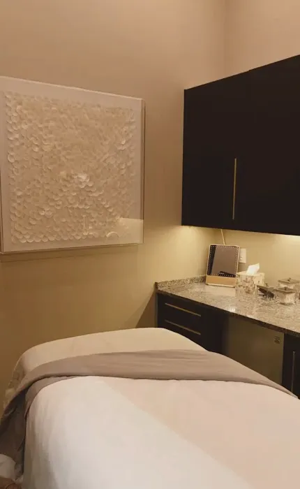 Laura Hogan Aesthetics Picture 2