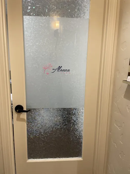 Alaana Derm Picture 1