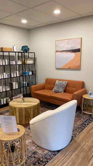 LV Wellness & Skin Care Clinic Picture 4