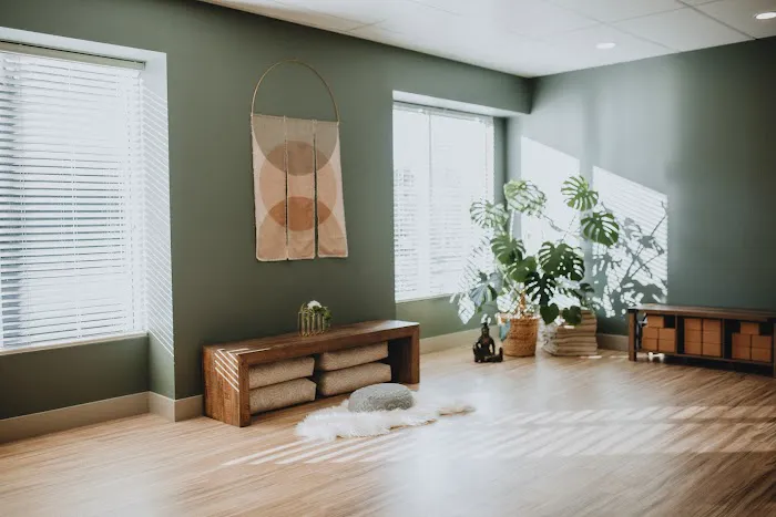 LV Wellness & Skin Care Clinic Picture 5