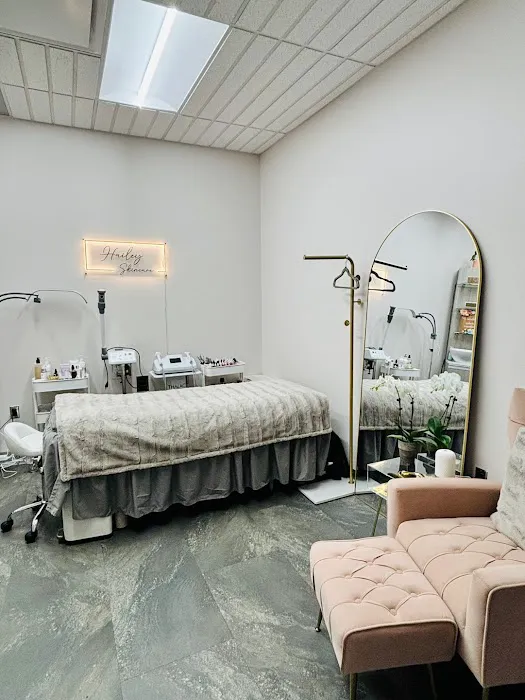 Hailey Skincare Picture 4