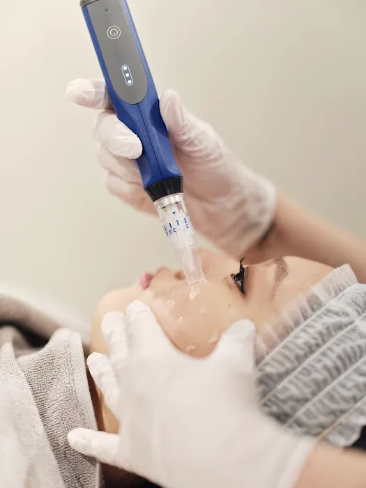 Blemish Studio Picture 6