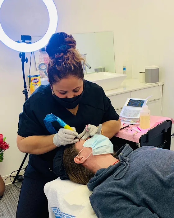 Skinluxe Browbar Picture 8