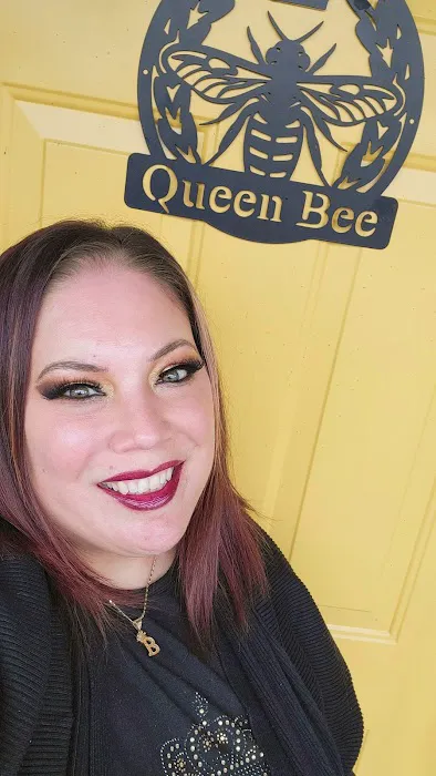 Queen Bee Esthetics Picture 1